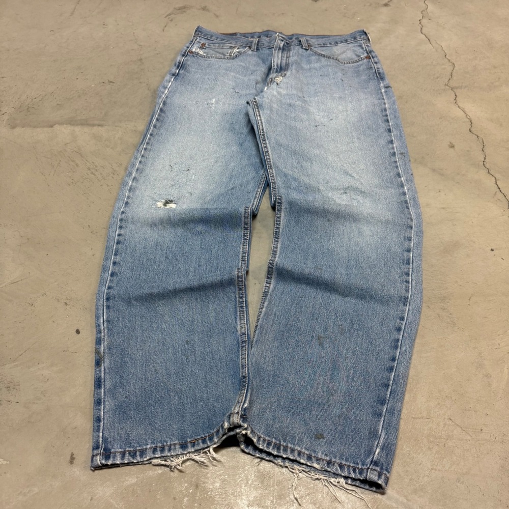 Vintage y2k Levi's 505 Light Wash Faded Jeans
